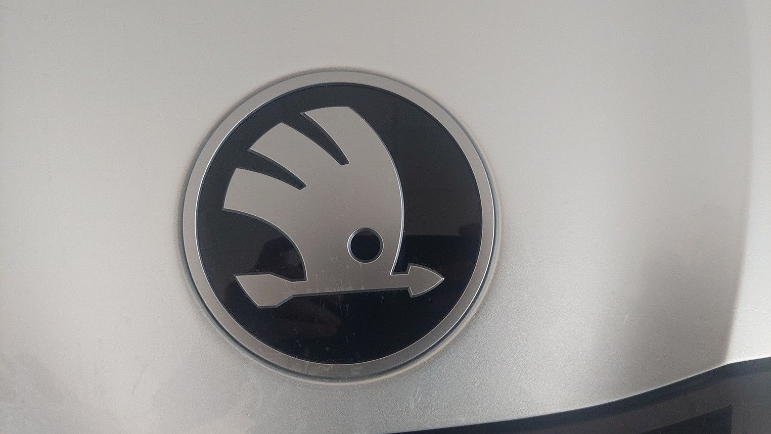 Fahrzeugabbildung SKODA Kodiaq 2.0 TSI 150 kW 4x4 Sportline *7-Sitzer*