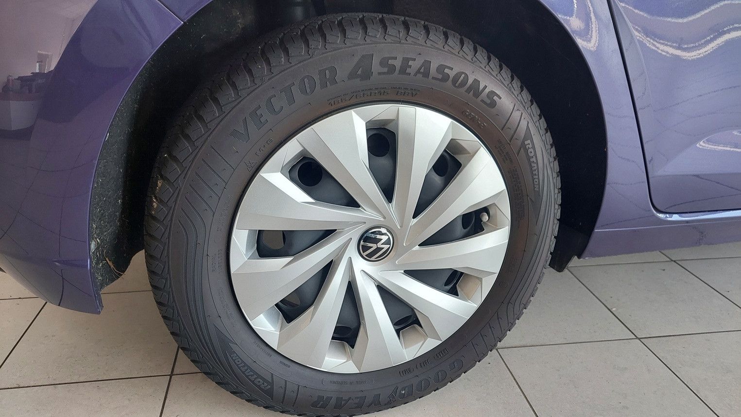 Fahrzeugabbildung Volkswagen Polo 1.0 Life