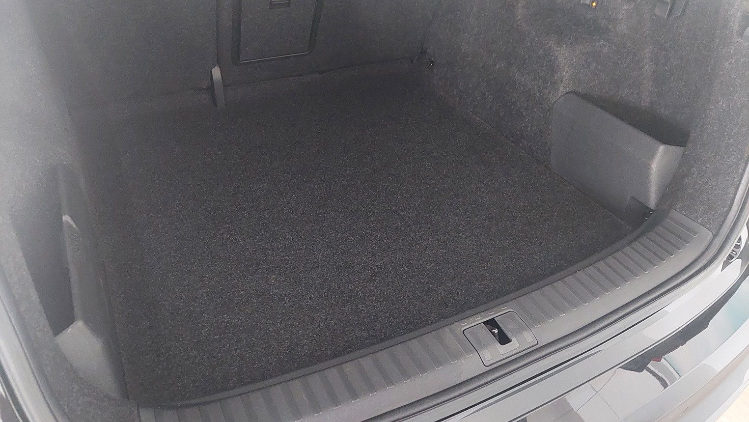 Fahrzeugabbildung SKODA Enyaq 60 Loft