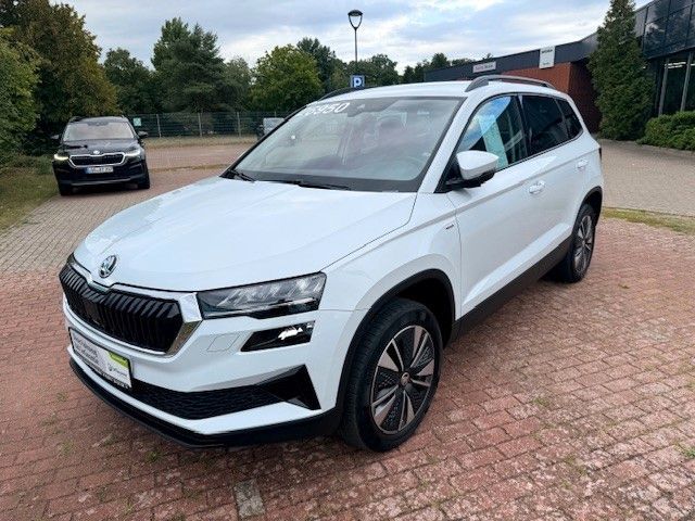 SKODA Karoq Tour Allwetter und AHZV