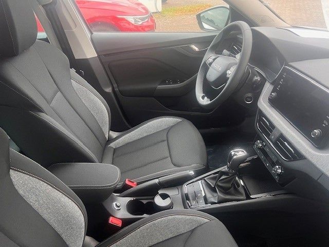 Fahrzeugabbildung SKODA Kamiq Selection Automatik Tageszulassung