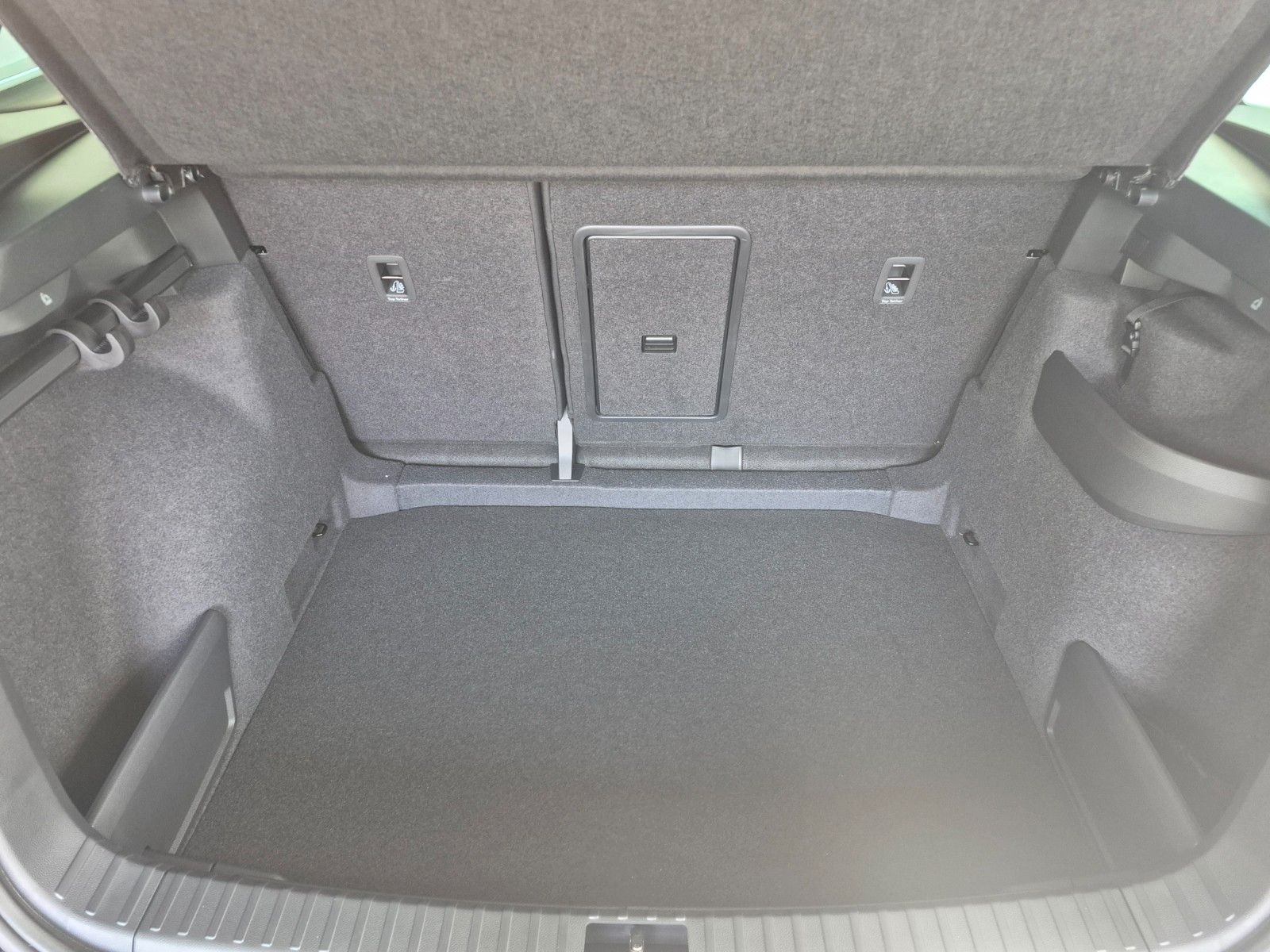 Fahrzeugabbildung SKODA 1.5 TSI DSG Sportline *Tageszulassung*