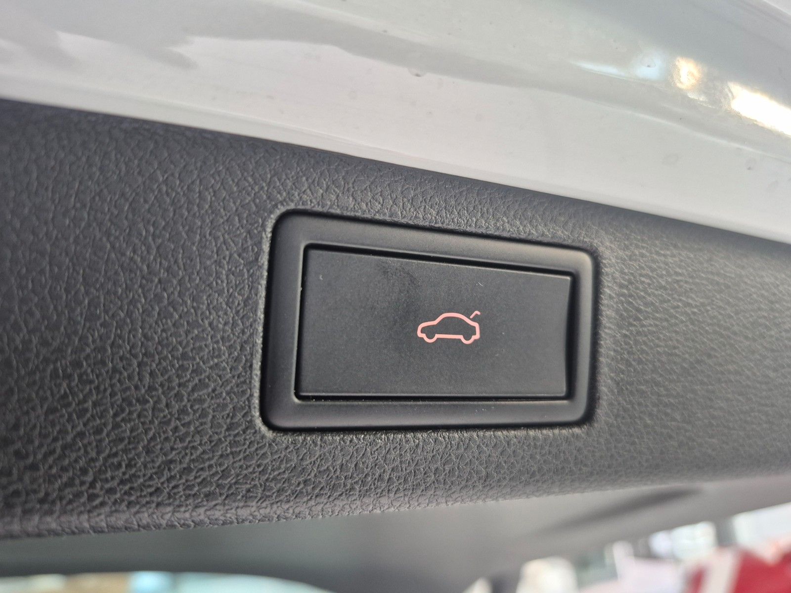 Fahrzeugabbildung SKODA Kamiq 1.5 TSI Tour *Winterräder*