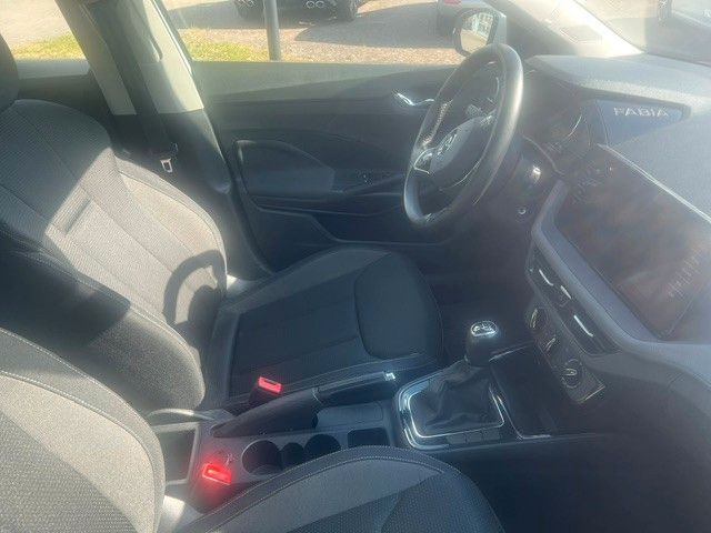 Fahrzeugabbildung SKODA Fabia Tour inkl Standheizung