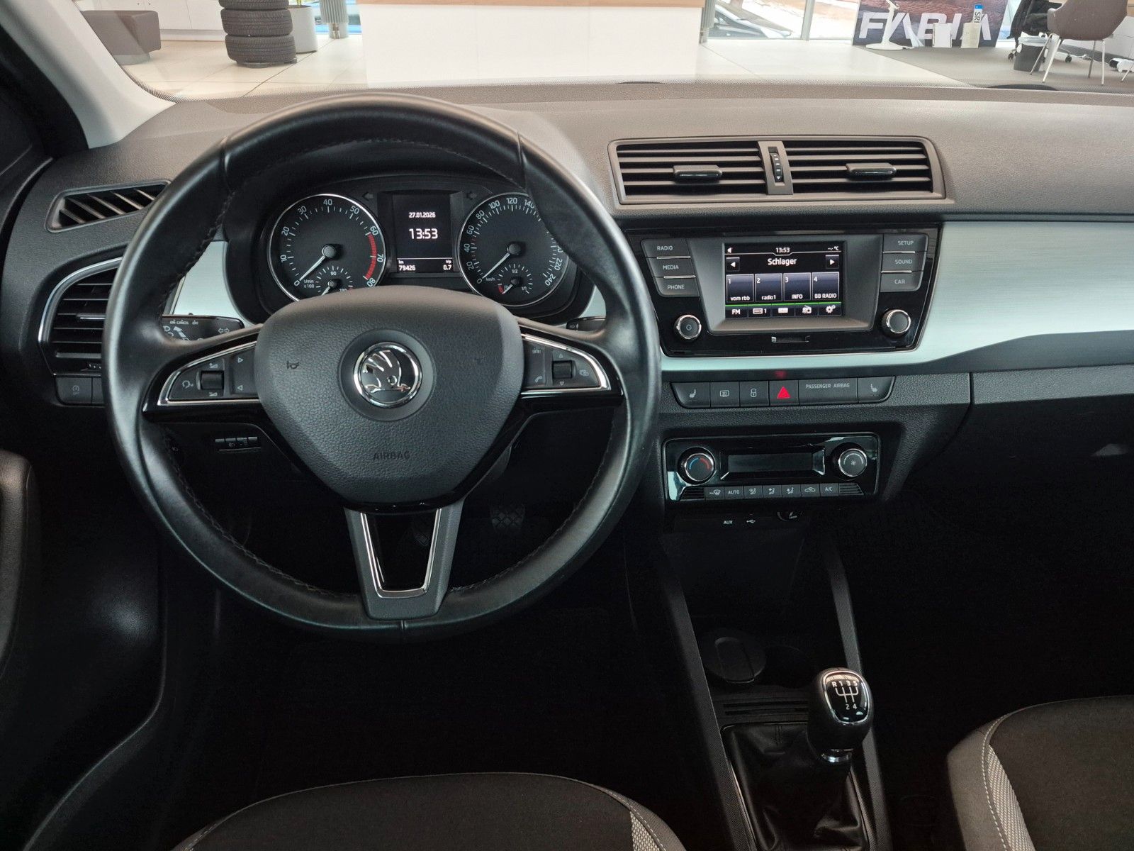 Fahrzeugabbildung SKODA Fabia 1.2TSI 66kW Ambition *Allwetterreifen*