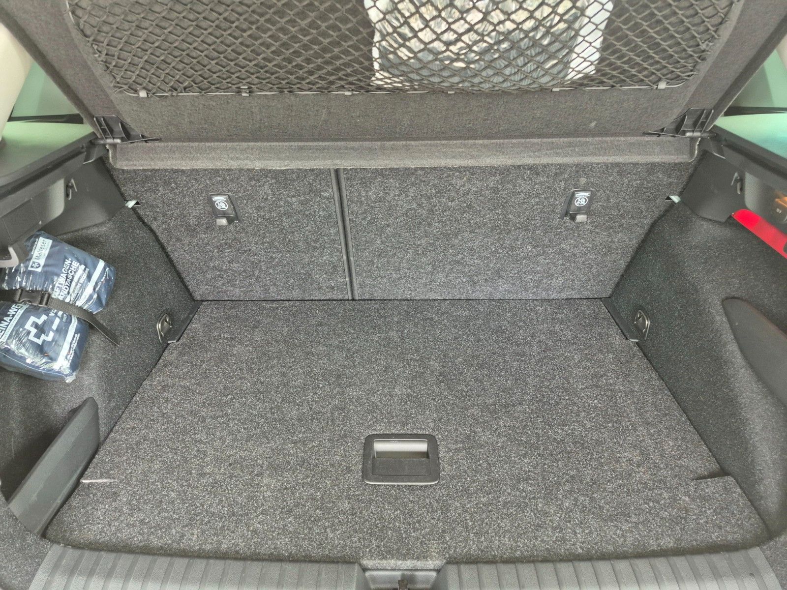 Fahrzeugabbildung SKODA Kamiq 1.0 TSI DSG TOUR *GJR, AHZ, Navi*
