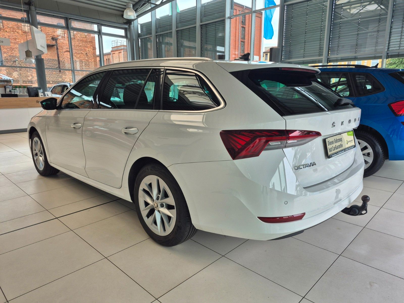 Fahrzeugabbildung SKODA Octavia Combi 2.0 TDI DSG Style *WKR, AHZ, HUD*