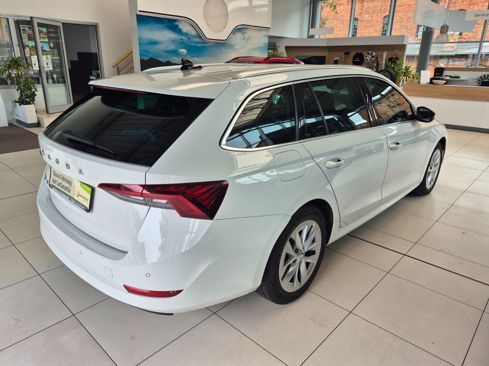 Fahrzeugabbildung SKODA Octavia Combi 2.0 TDI DSG Style *WKR, AHZ, HUD*