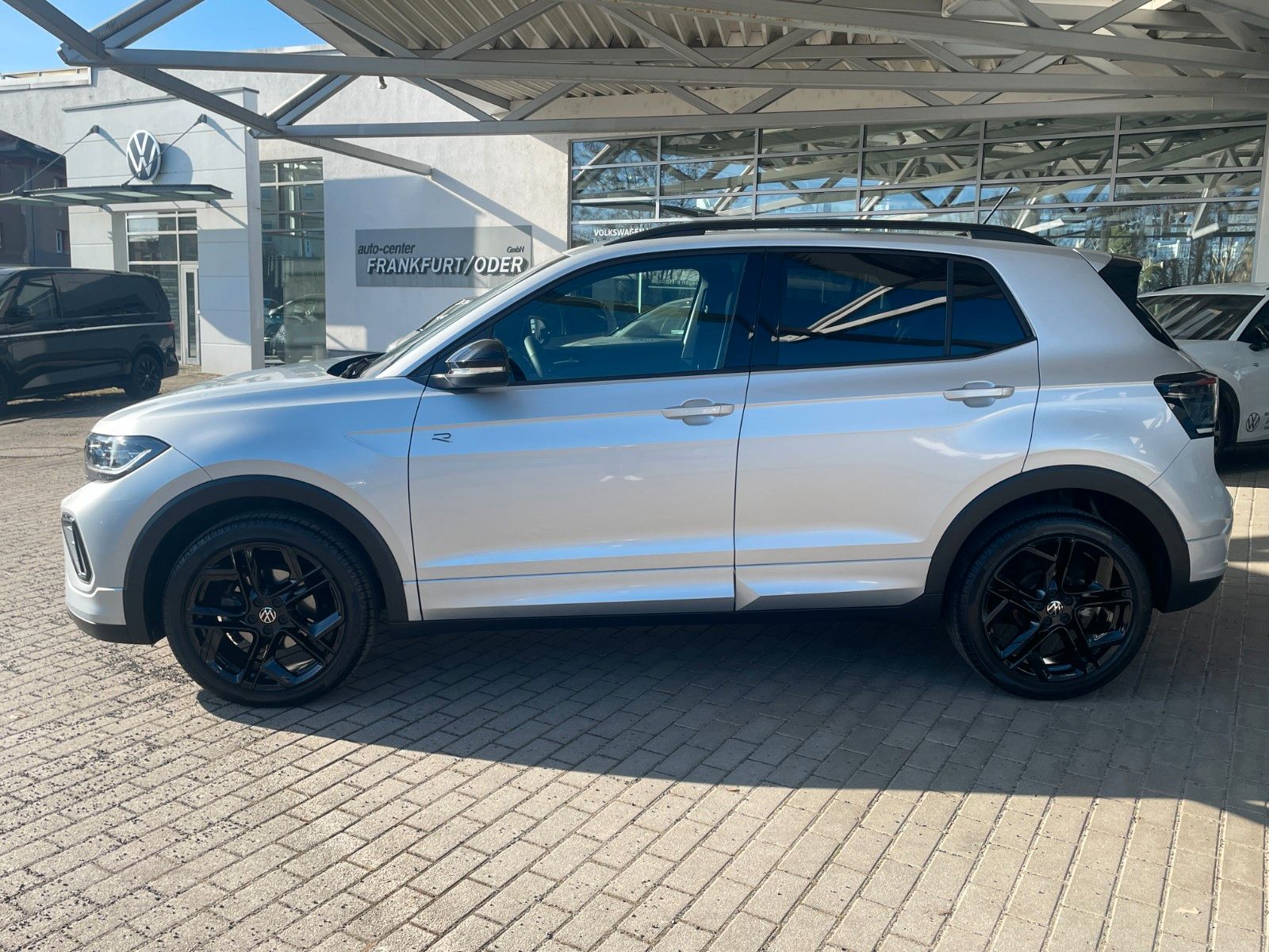 Fahrzeugabbildung Volkswagen T-Cross 1.0 TSI OPF 85 kW DSG R-Line