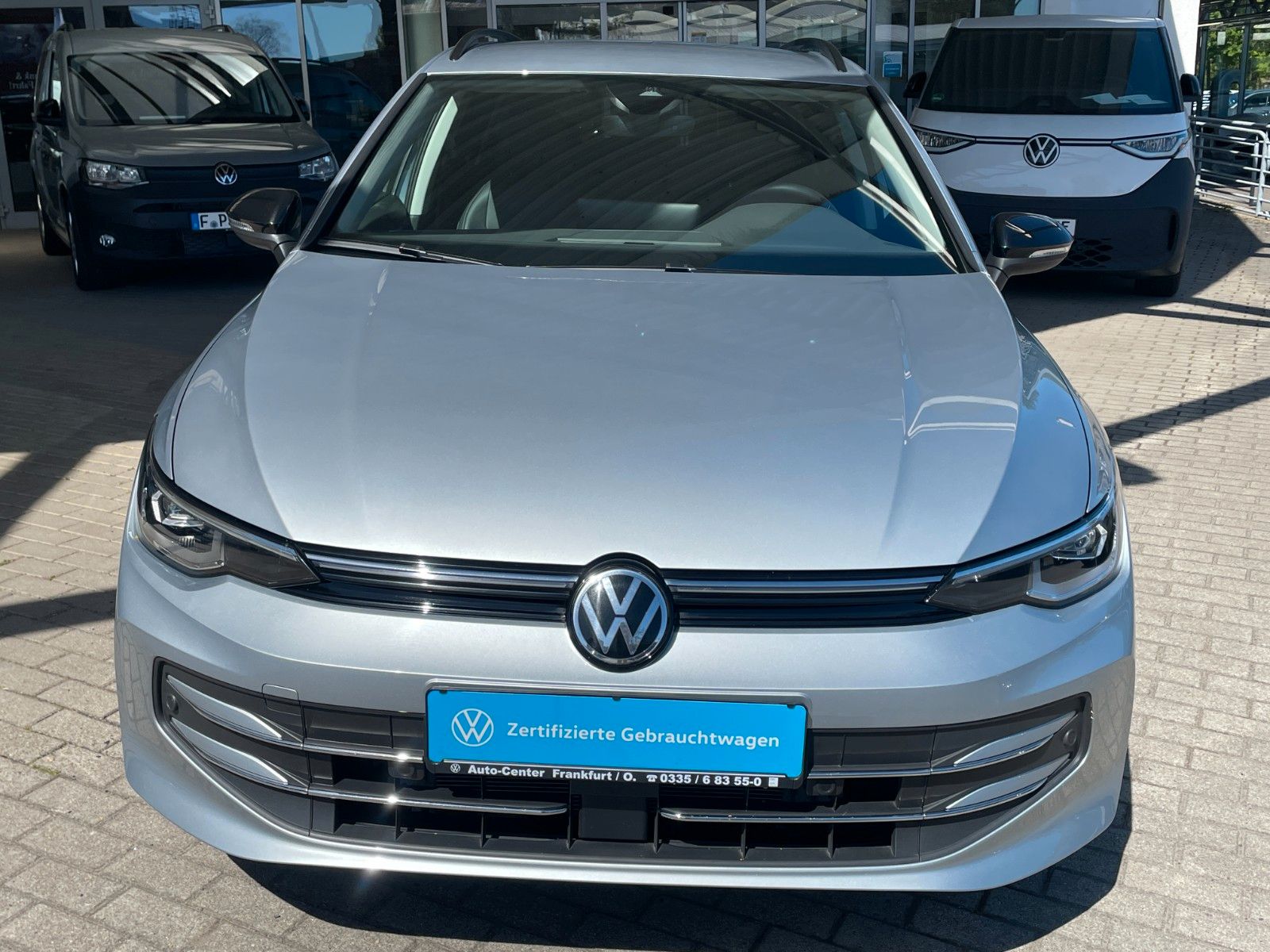 Fahrzeugabbildung Volkswagen Golf 1.5 eTSI OPF 85kW DSG Goal Variant