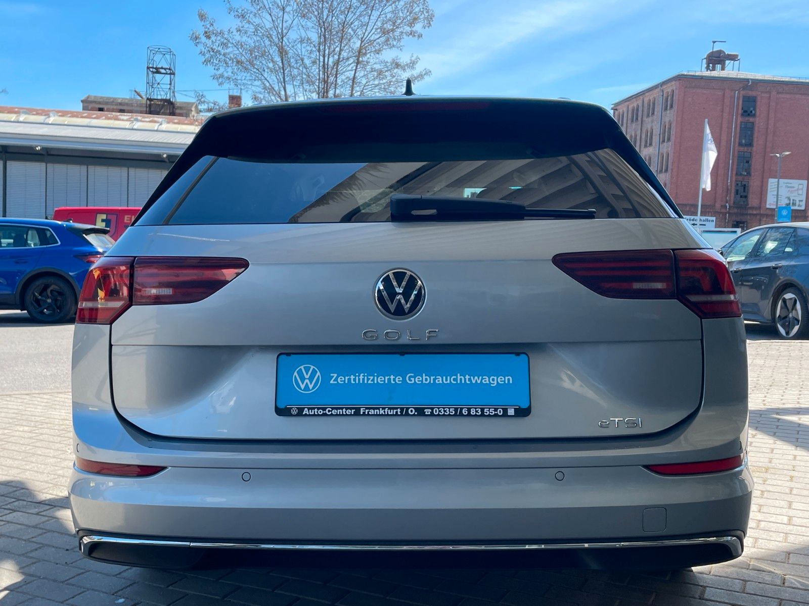 Fahrzeugabbildung Volkswagen Golf 1.5 eTSI OPF 85kW DSG Goal Variant