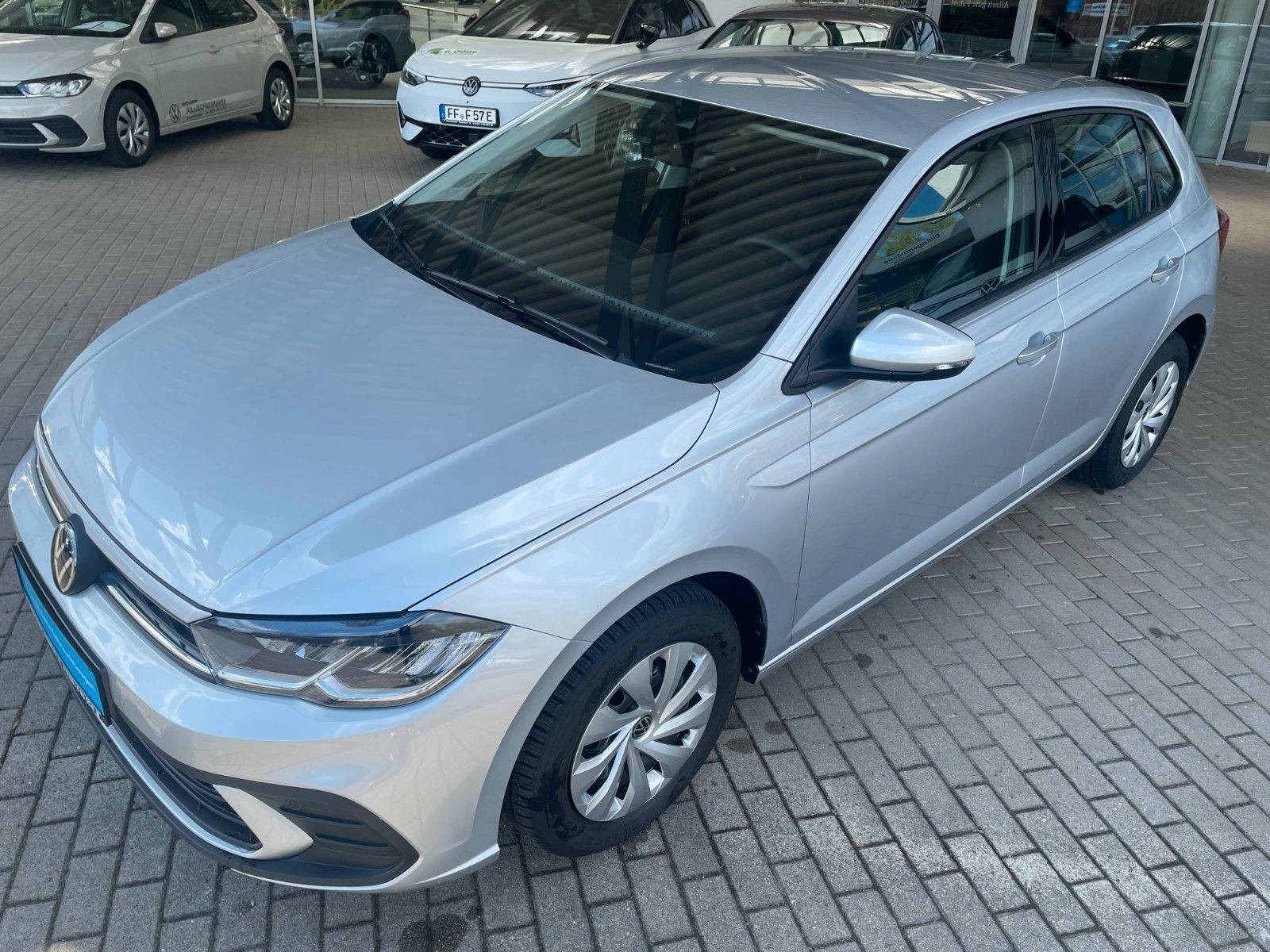 Fahrzeugabbildung Volkswagen Polo 1.0 59kW Life
