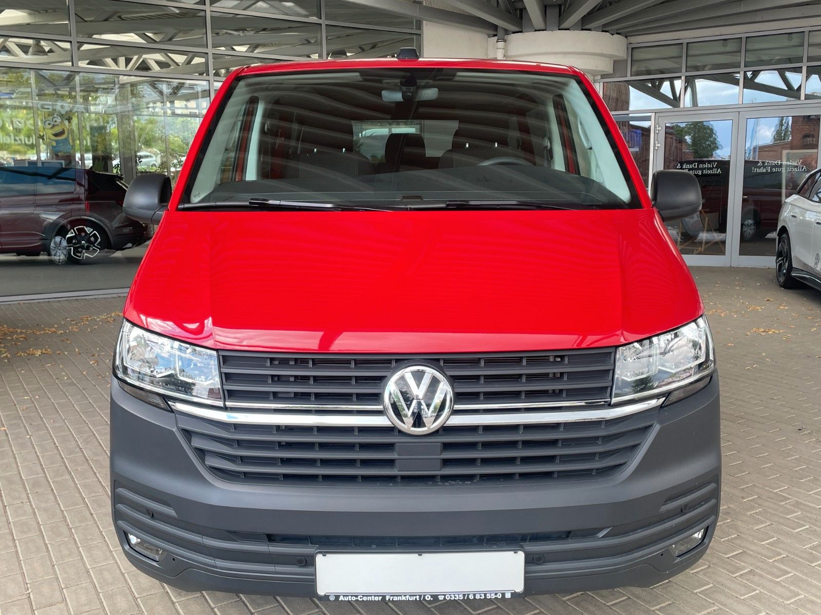 Fahrzeugabbildung Volkswagen T6 Transporter 6.1 Kombi 2.0 l TDI