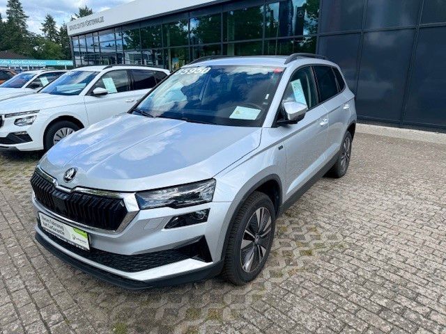 SKODA Karoq Tour inkl Allwetterreifen
