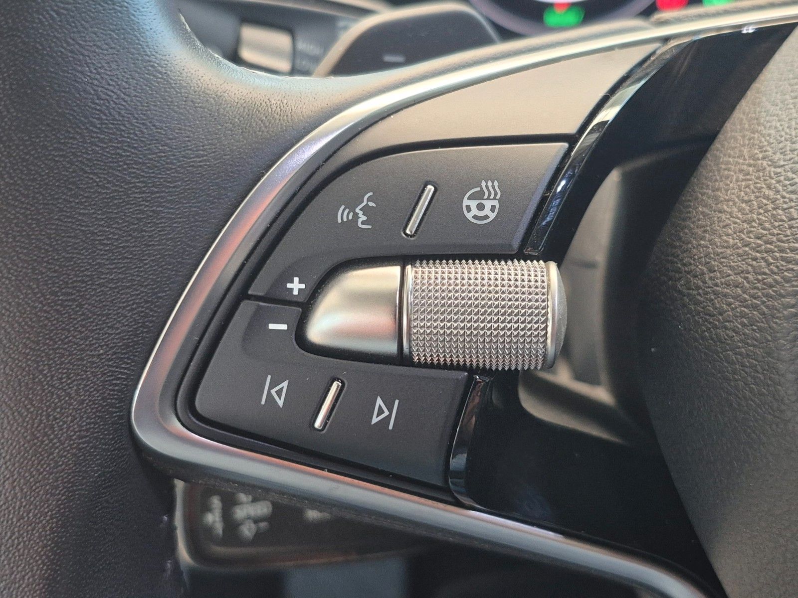 Fahrzeugabbildung SKODA Superb Combi 1.5 TSI mHEV 110 kW Selection