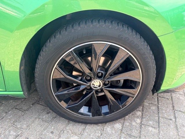 Fahrzeugabbildung SKODA Fabia Monte Carlo inkl Allwetterreifen
