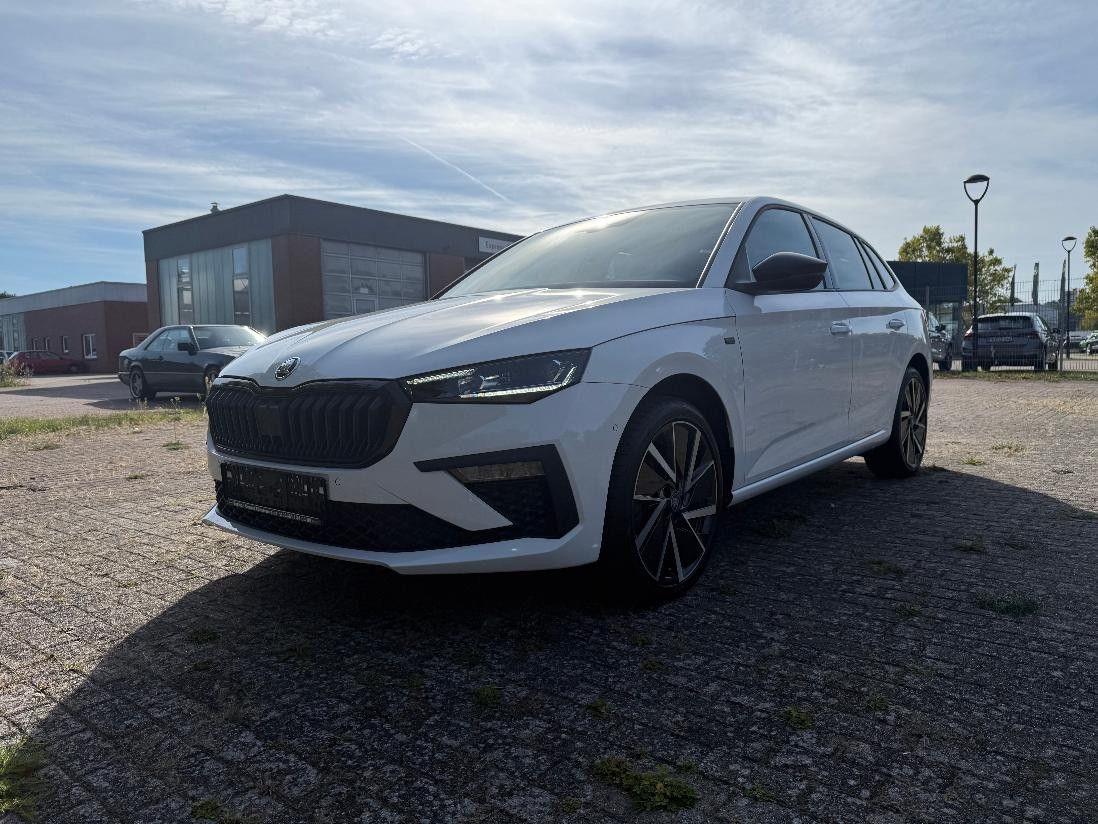 Fahrzeugabbildung SKODA Scala Selection 1,5 TSI / DSG / WKR / AHK /