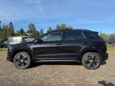 Fahrzeugabbildung SKODA Karoq Sportline / DSG / AHK