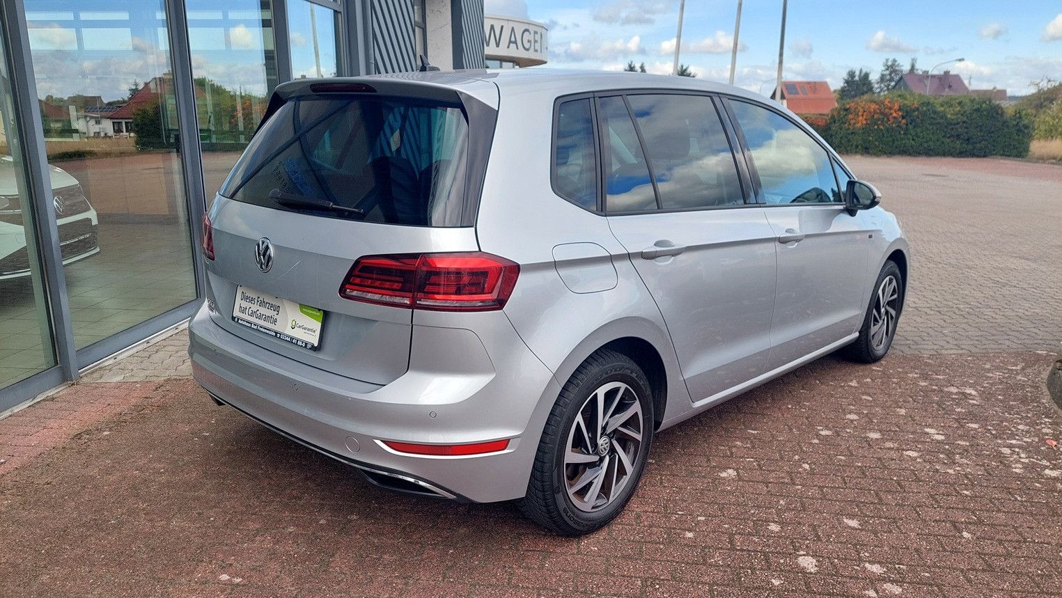 Fahrzeugabbildung Volkswagen Golf Sportsvan 1.5 TSI Join