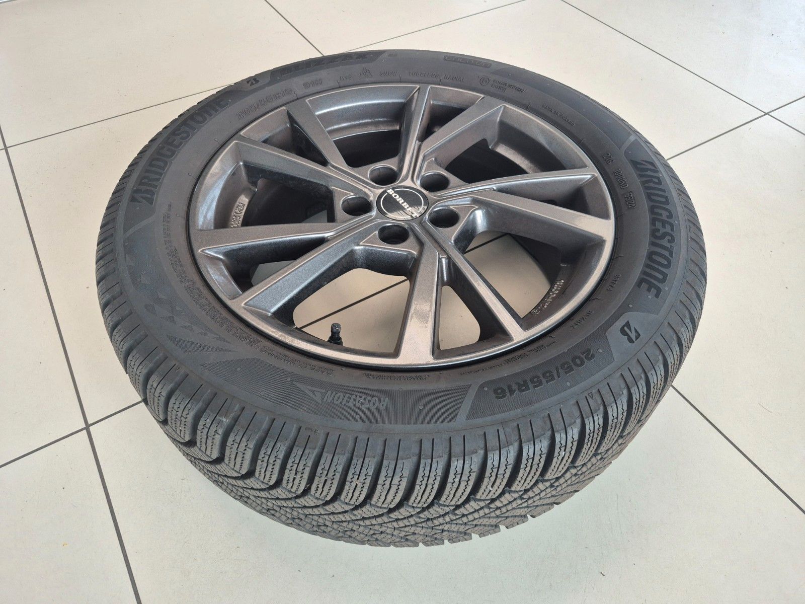 Fahrzeugabbildung SKODA Scala 1.0 TSI TOUR *inkl. Winterräder*