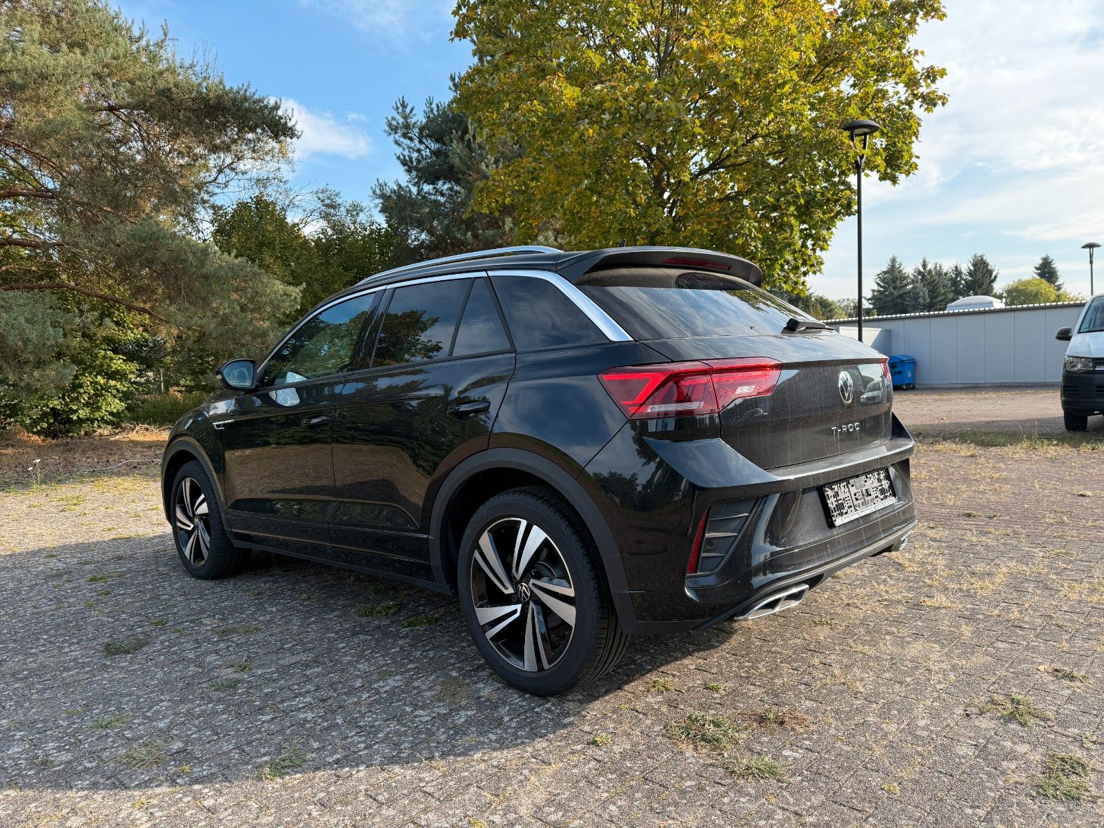 Fahrzeugabbildung Volkswagen T-Roc R-Line