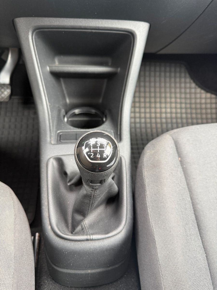Fahrzeugabbildung Volkswagen up!*AWR*KLIMA*Rückfahrkamera