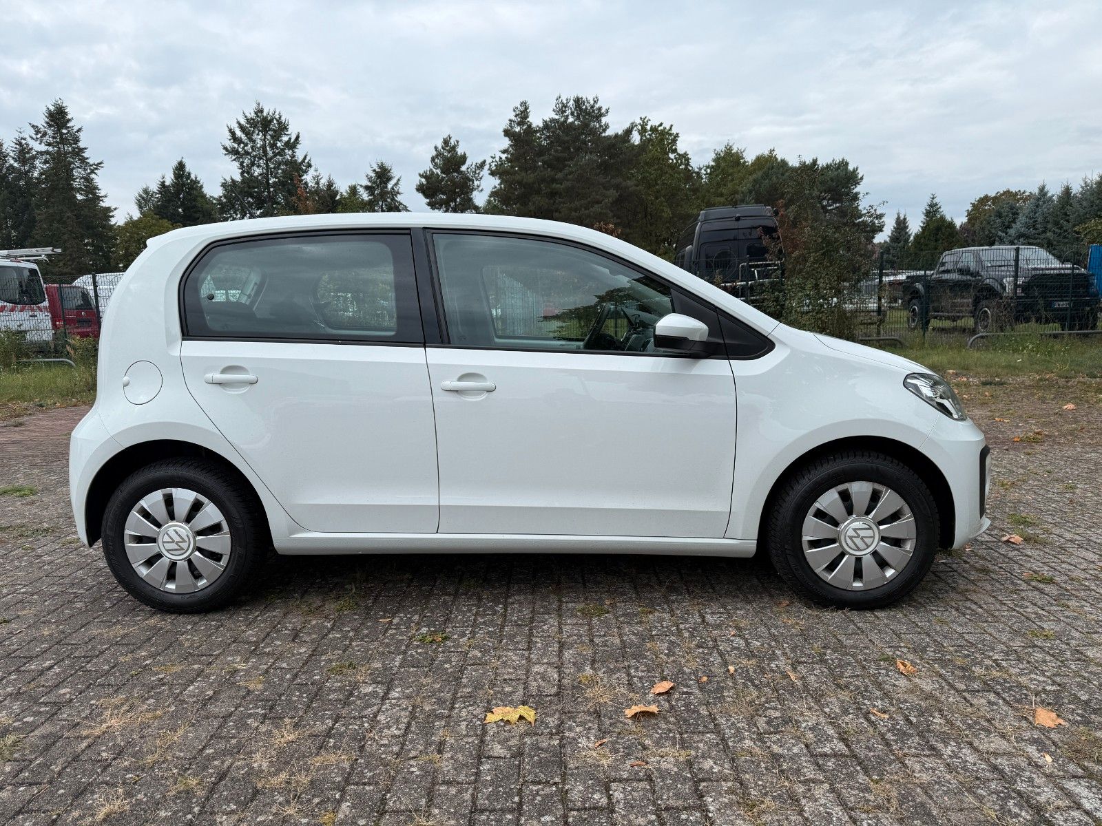 Fahrzeugabbildung Volkswagen up!*AWR*KLIMA*Rückfahrkamera