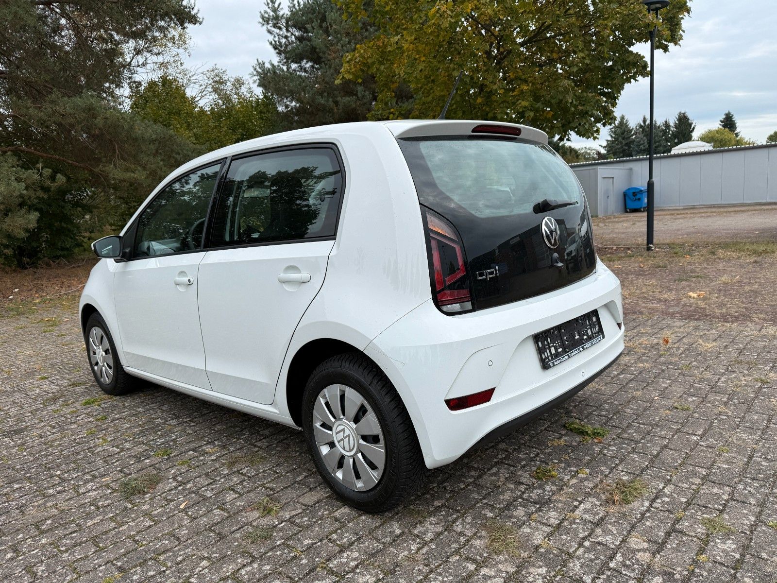 Fahrzeugabbildung Volkswagen up!*AWR*KLIMA*Rückfahrkamera