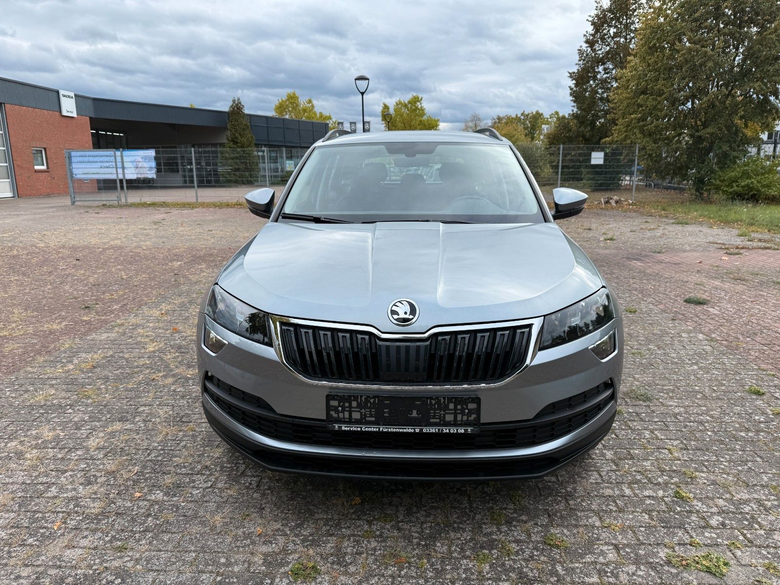 Fahrzeugabbildung SKODA Karoq Ambition *AWR*AHK*