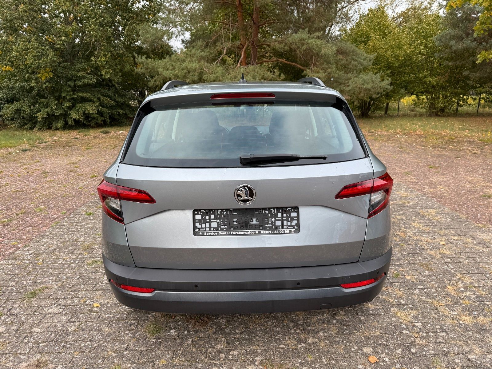 Fahrzeugabbildung SKODA Karoq Ambition *AWR*AHK*