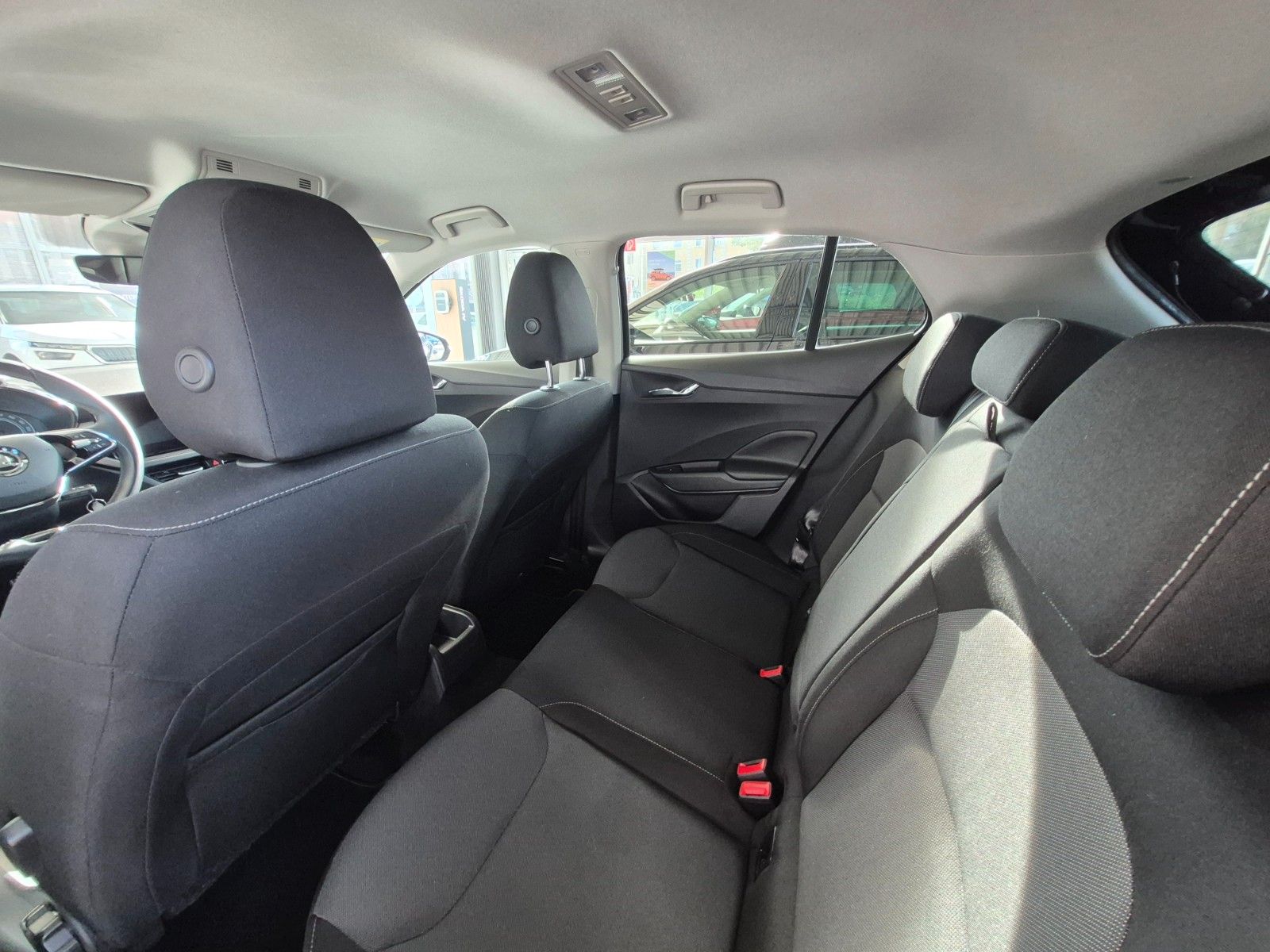 Fahrzeugabbildung SKODA Fabia 1.0 TSI Ambition *Navigationssystem*