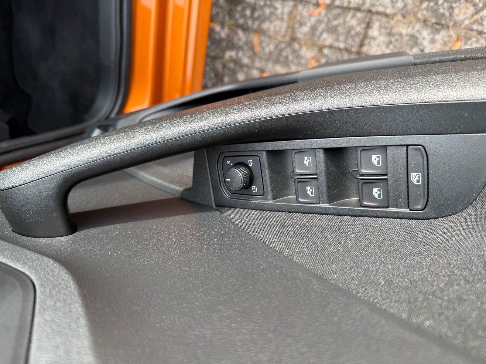 Fahrzeugabbildung SKODA Kamiq Selection*Kamera*WKR*Automatik*